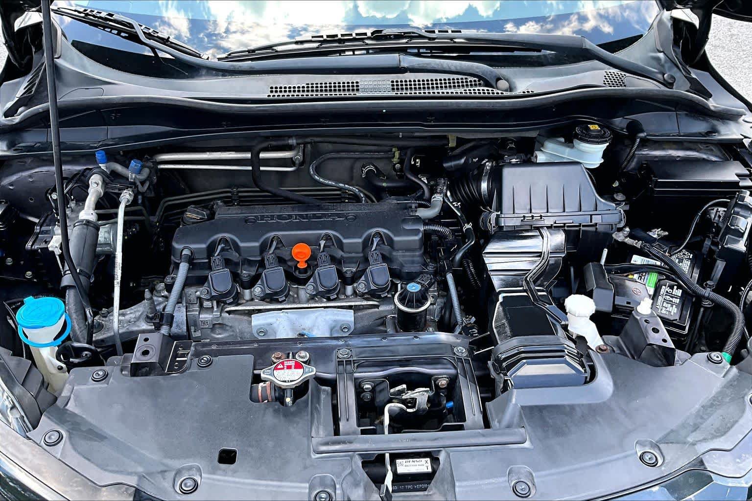 Used 2018 Honda HR-V EX image 32