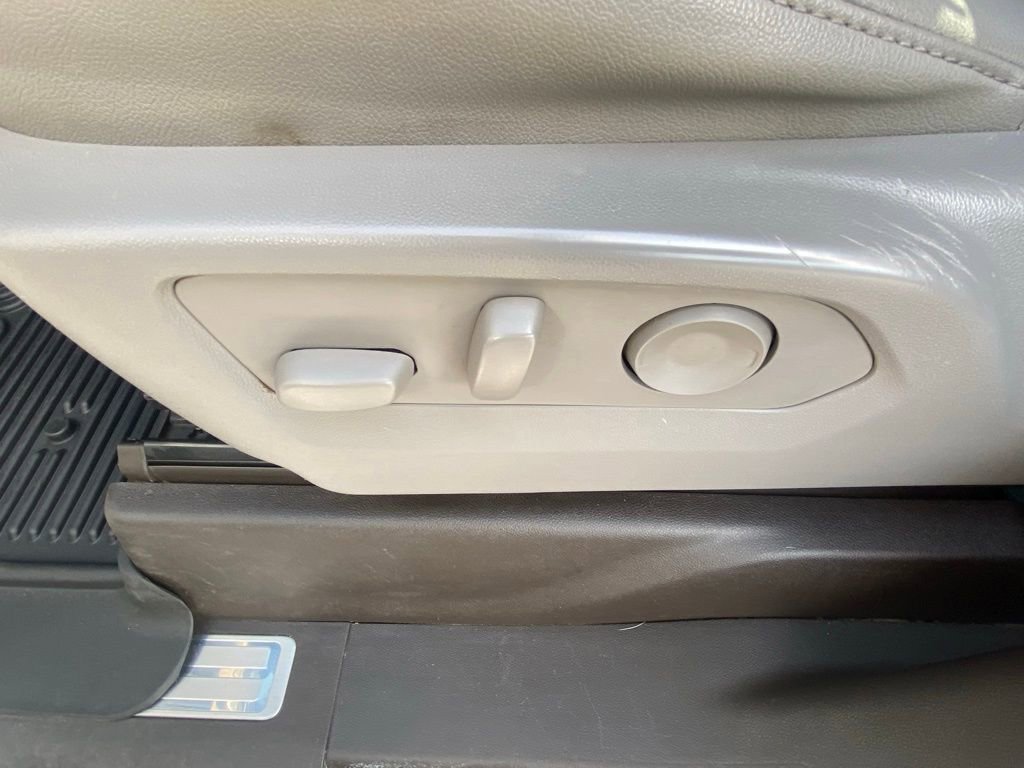 Used 2024 Chevrolet Silverado 1500 LT w/ Z71 Off-Road Package image 11