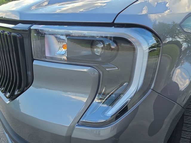 New 2026 Ford Maverick Lobo AWD/4WD image 31