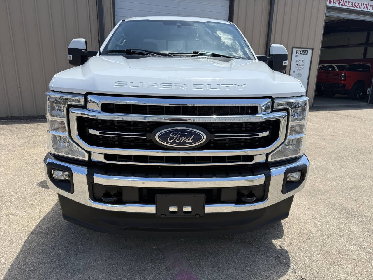 Used 2022 Ford F250 Lariat image 5