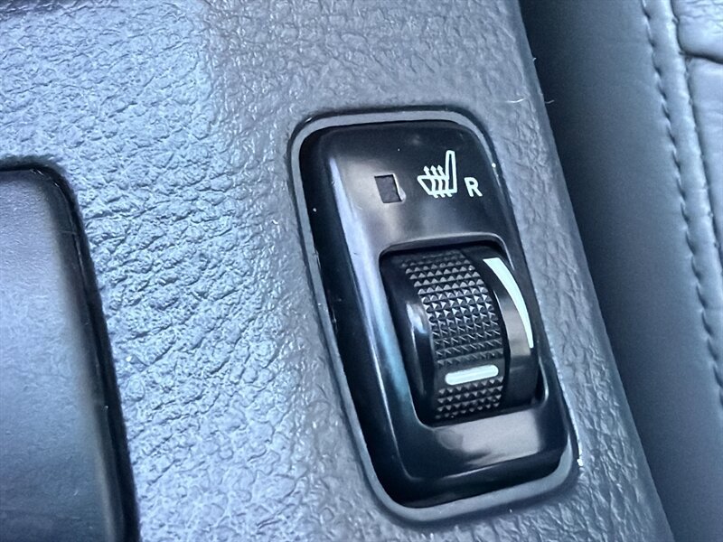 Used 2008 Toyota 4Runner Limited AWD/4WD image 30