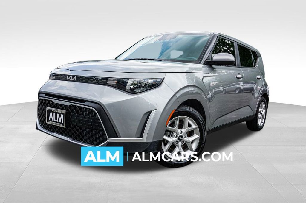 Used 2023 Kia Soul LX w/ LX Technology Package