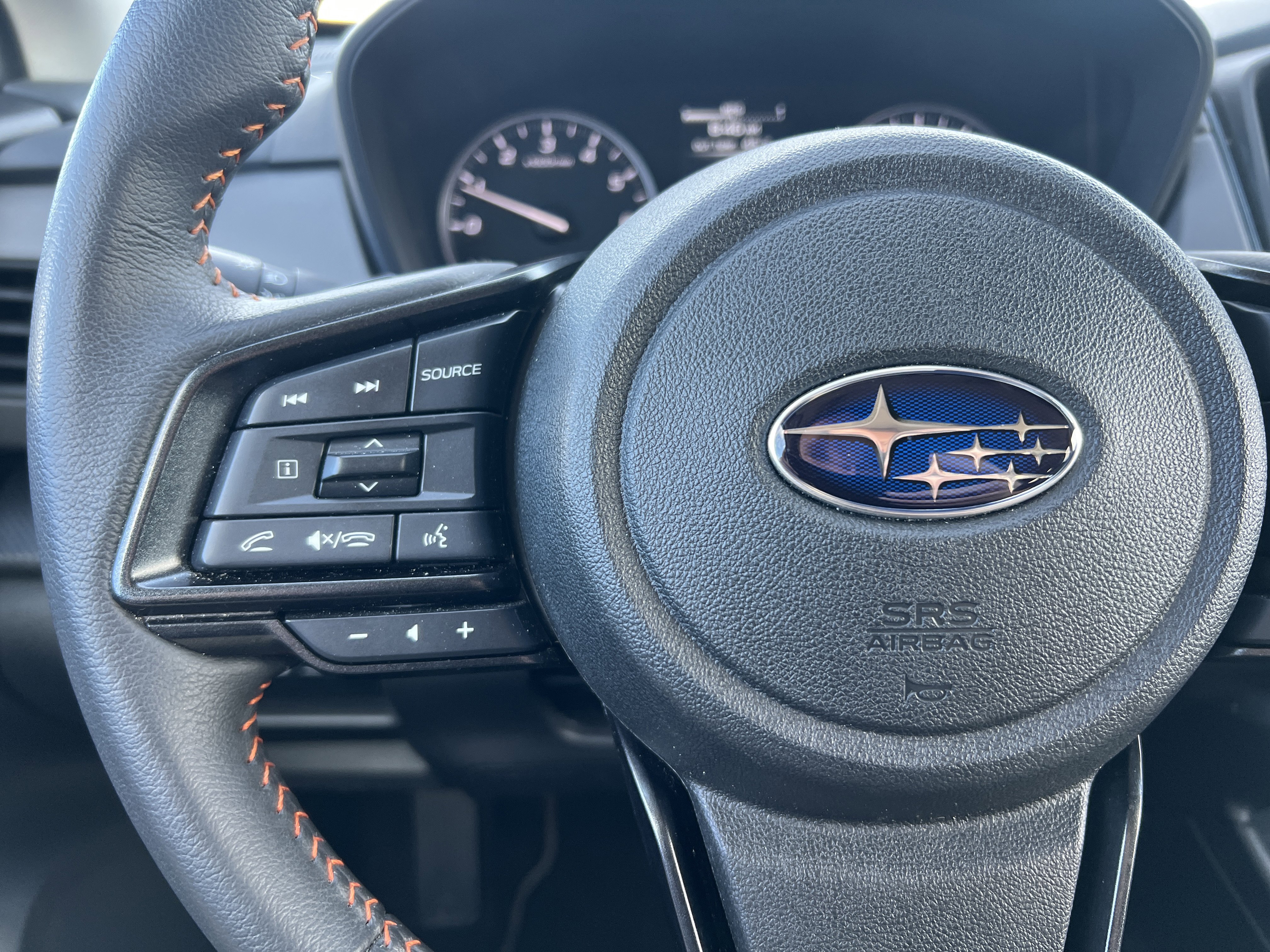 Used 2025 Subaru Crosstrek 2.5i Limited w/ Popular Package #4A image 29