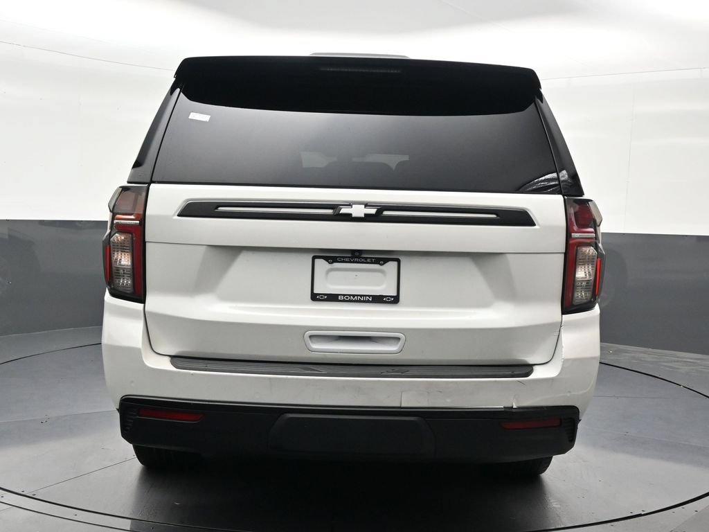 Used 2021 Chevrolet Suburban LS RWD image 4