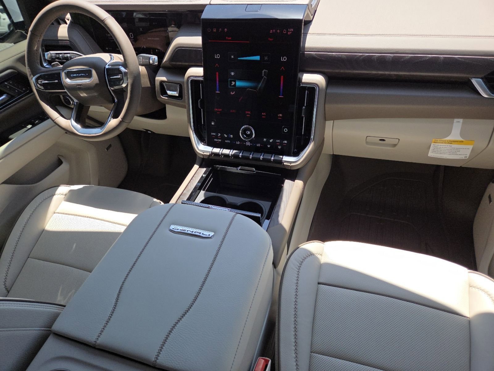 New 2026 GMC Yukon Denali w/ Sun & Power Step Package image 29