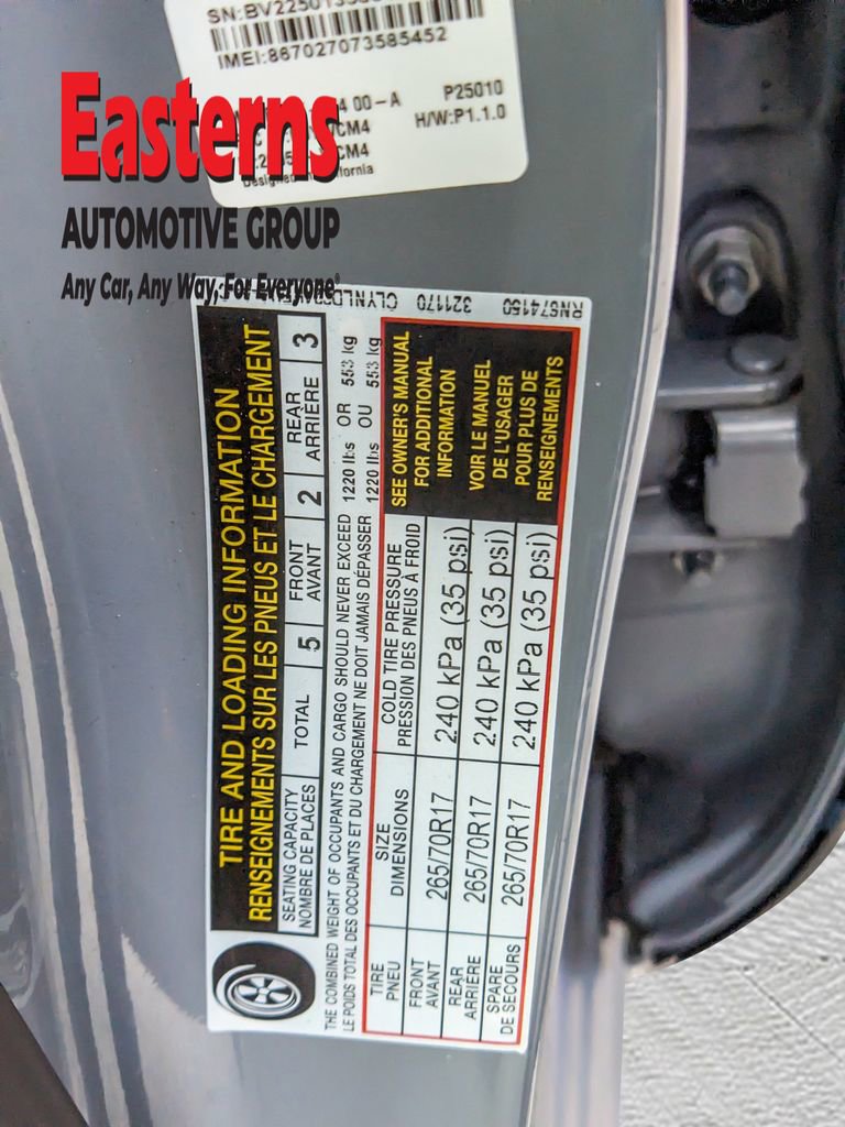 Used 2024 Nissan Frontier PRO-4X w/ Technology Package image 32