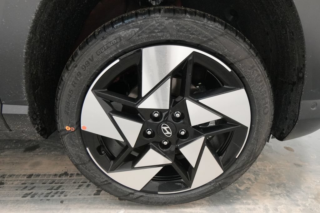 New 2026 Hyundai Kona Limited AWD/4WD image 11