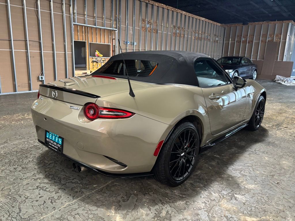 Used 2024 MAZDA MX-5 Miata Club w/ Brembo/BBS Recaro Package image 8