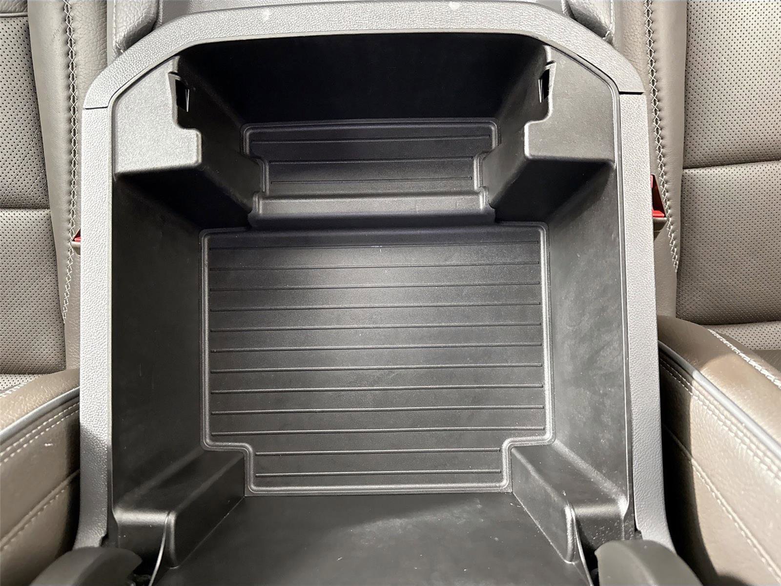 Used 2023 GMC Yukon Denali image 33