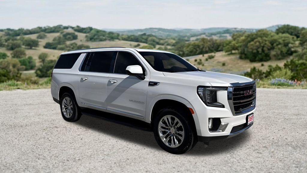 Used 2023 GMC Yukon XL SLT RWD image 1