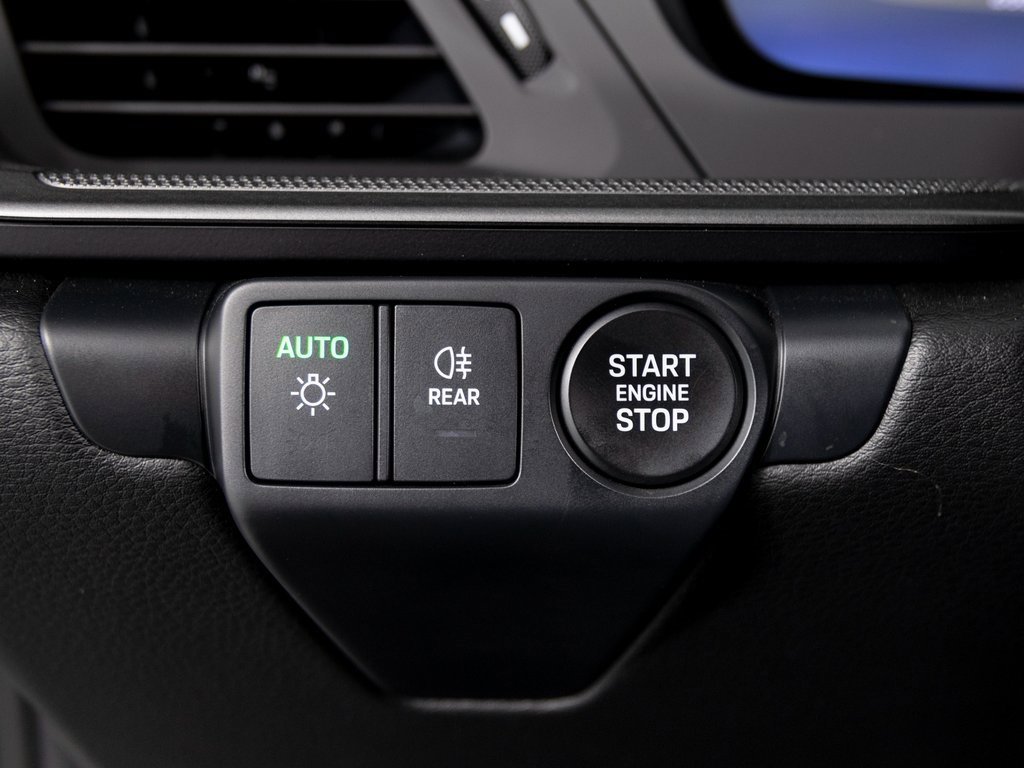 Certified 2025 Porsche 911 Carrera image 27