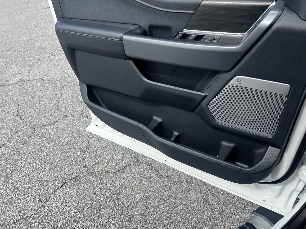 New 2026 Ford F150 Lariat AWD/4WD image 15