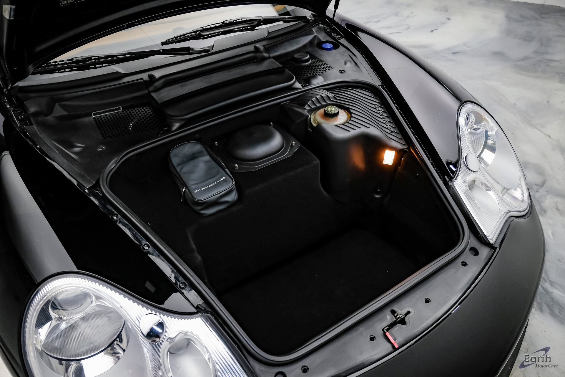 Used 2004 Porsche 911 GT3 image 83