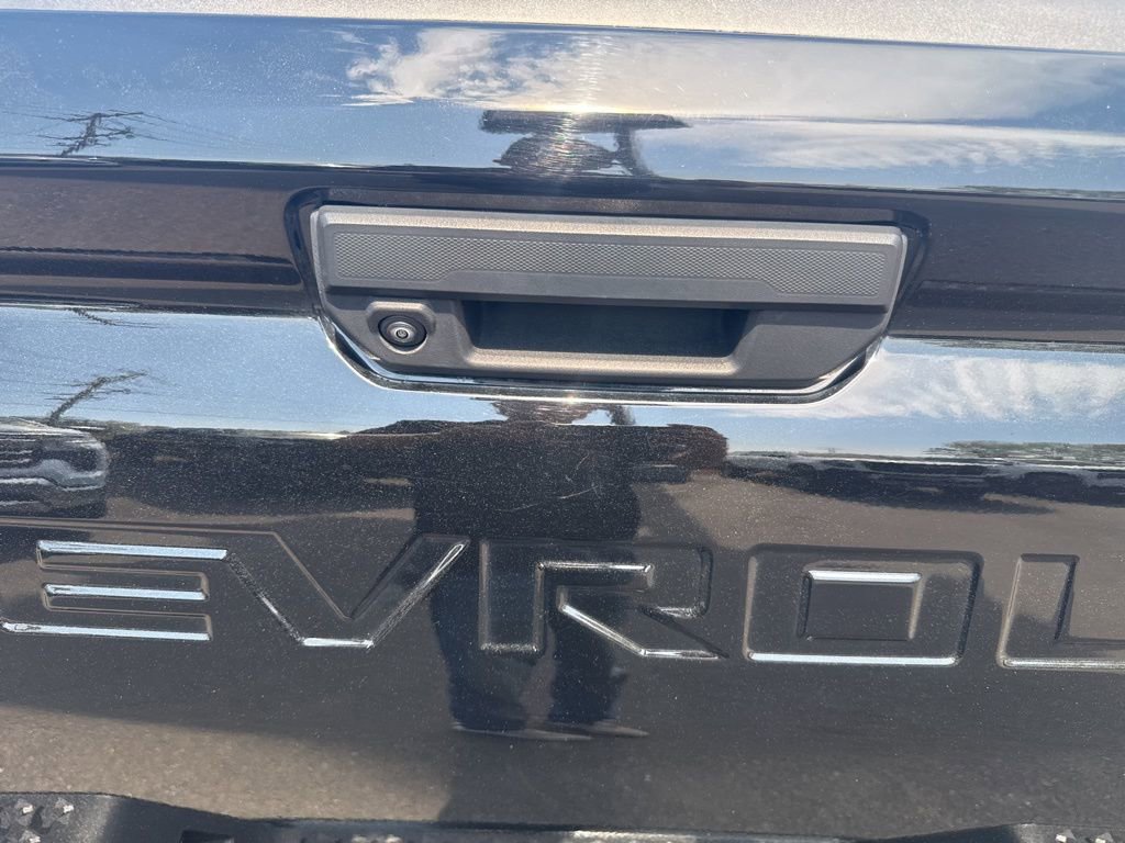 Used 2023 Chevrolet Colorado W/T image 25