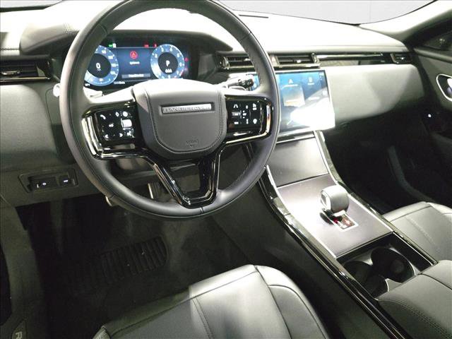New 2026 Land Rover Range Rover Velar Dynamic SE image 15