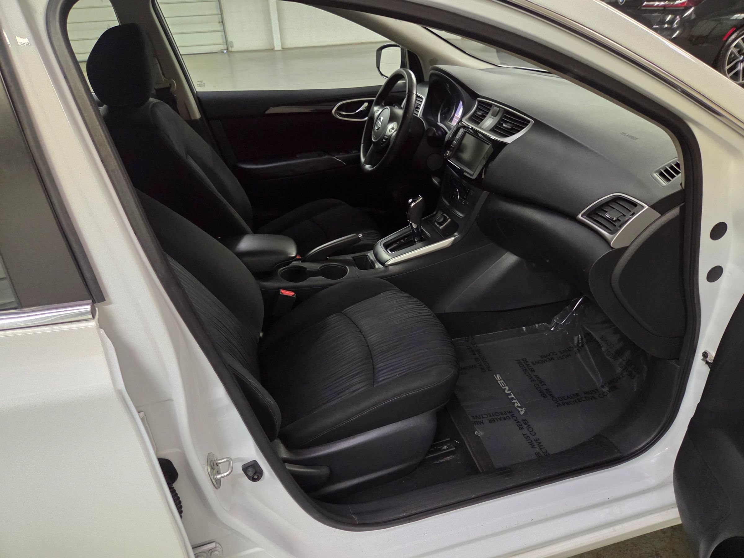 Used 2019 Nissan Sentra SV FWD image 28