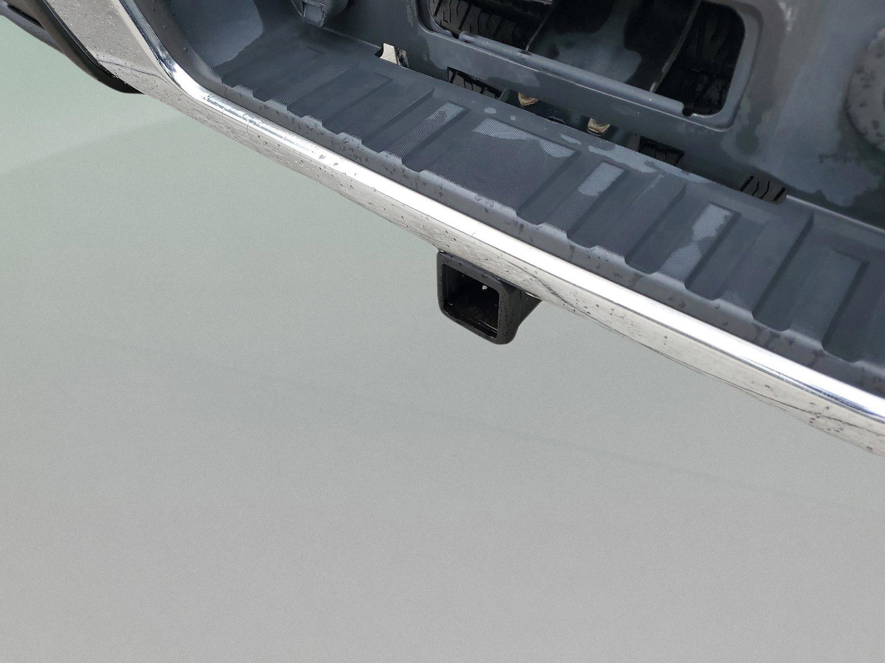 Used 2017 GMC Canyon SLE w/ Nightfall Edition image 24