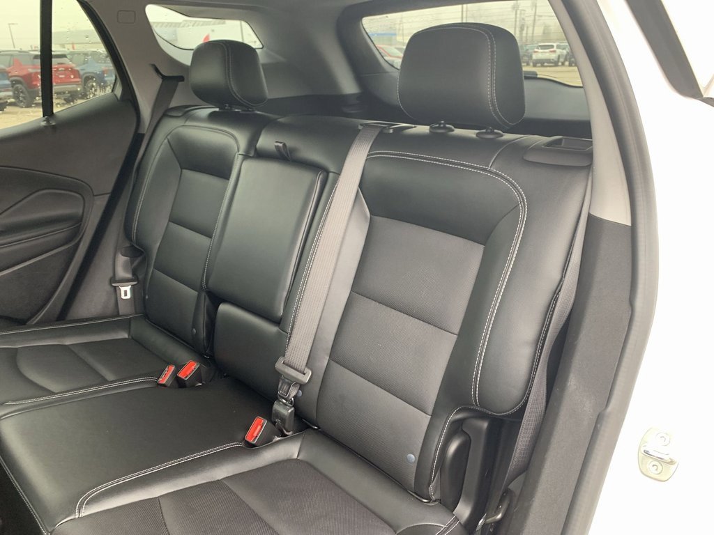 Certified 2024 GMC Terrain SLT image 18