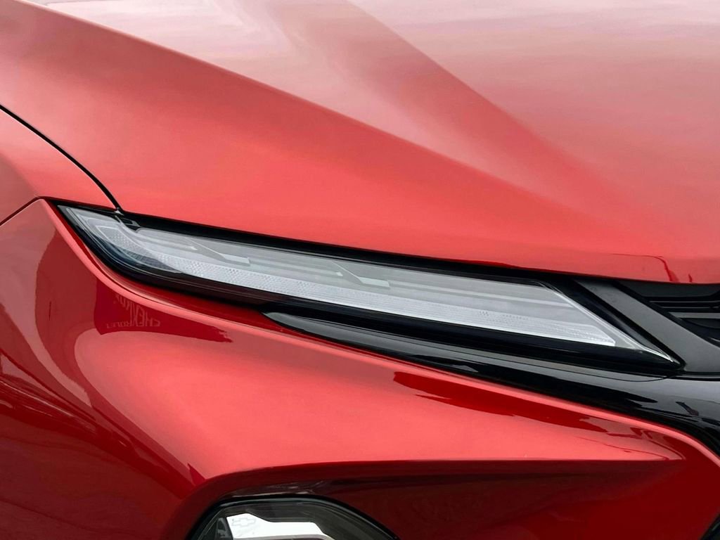 Used 2023 Chevrolet Blazer LT w/ LPO, Black Grille Bar Package AWD/4WD image 9