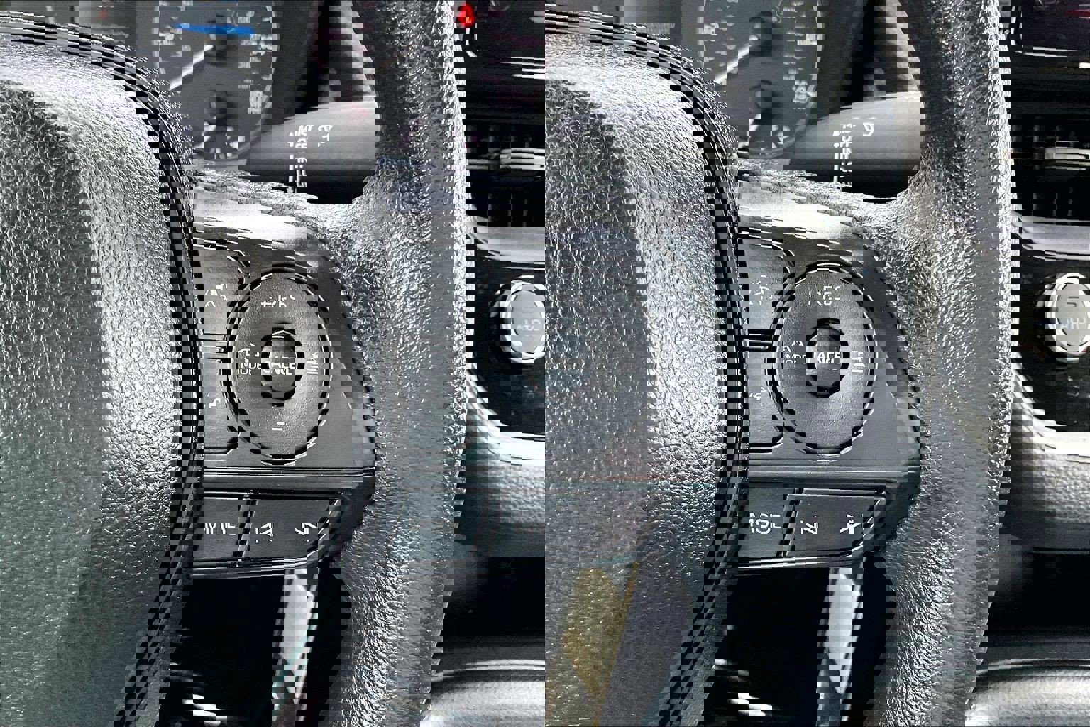 Used 2023 Toyota Corolla LE image 18