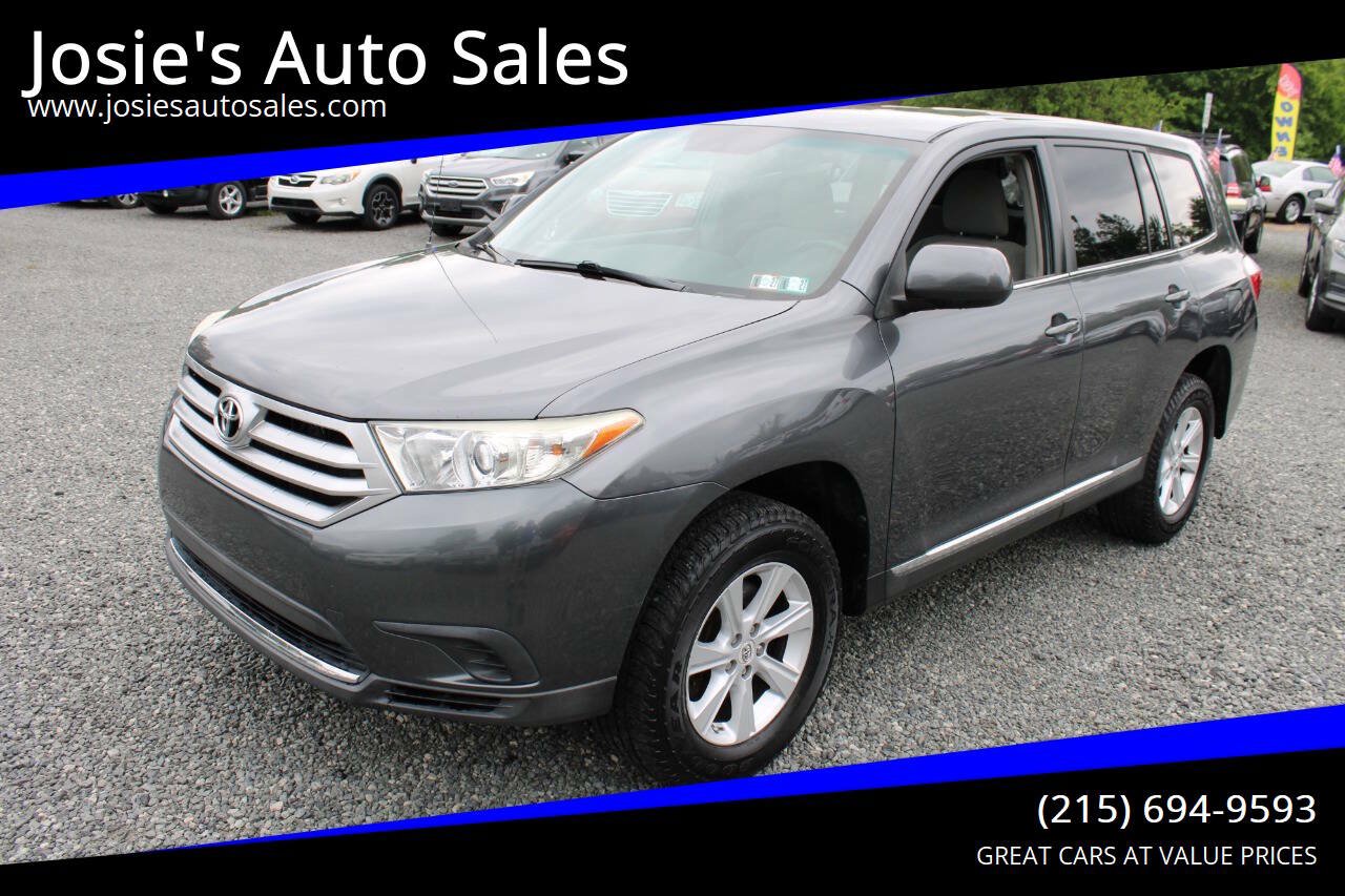 Used 2011 Toyota Highlander 4WD w/ Tow Pkg