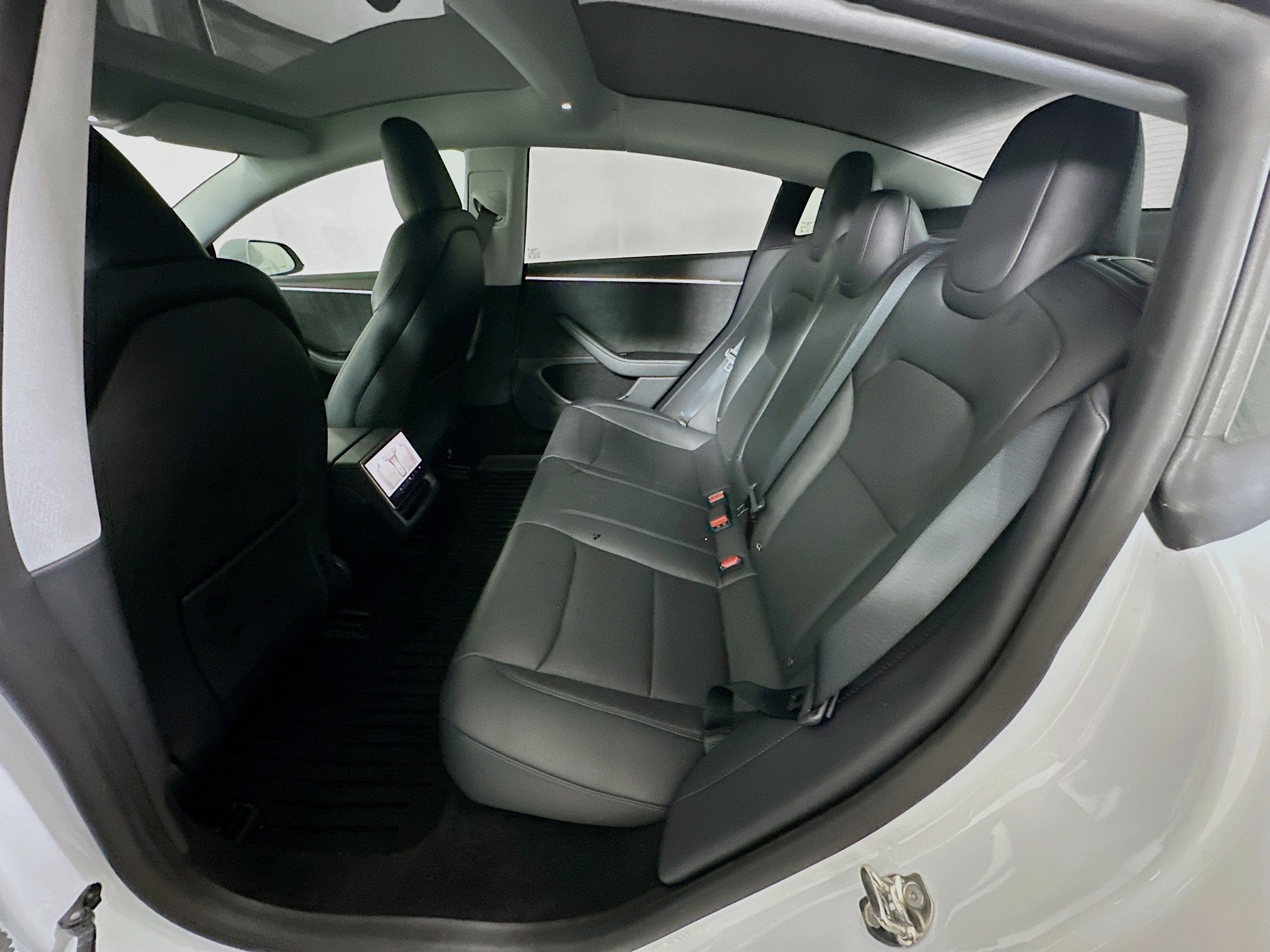 Used 2024 Tesla Model 3 Long Range image 28