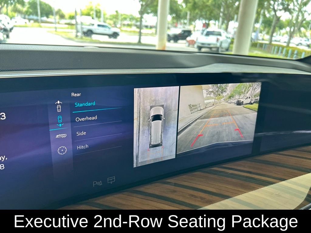 Used 2025 Cadillac Escalade Sport Platinum AWD/4WD image 11