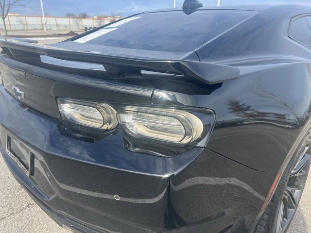 Used 2021 Chevrolet Camaro ZL1 image 33