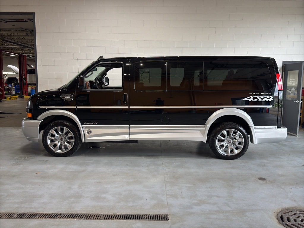 Used 2023 GMC Savana 2500 RWD image 2