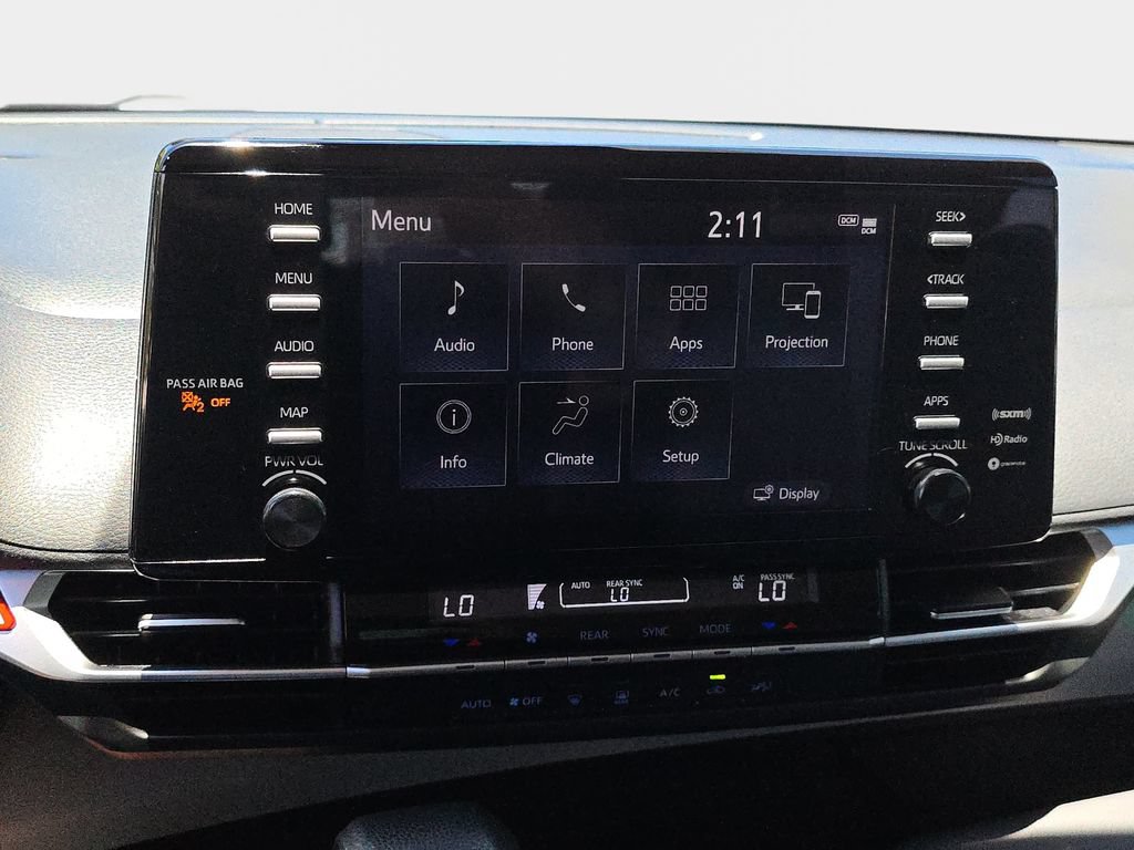 Used 2021 Toyota Sienna LE FWD image 27