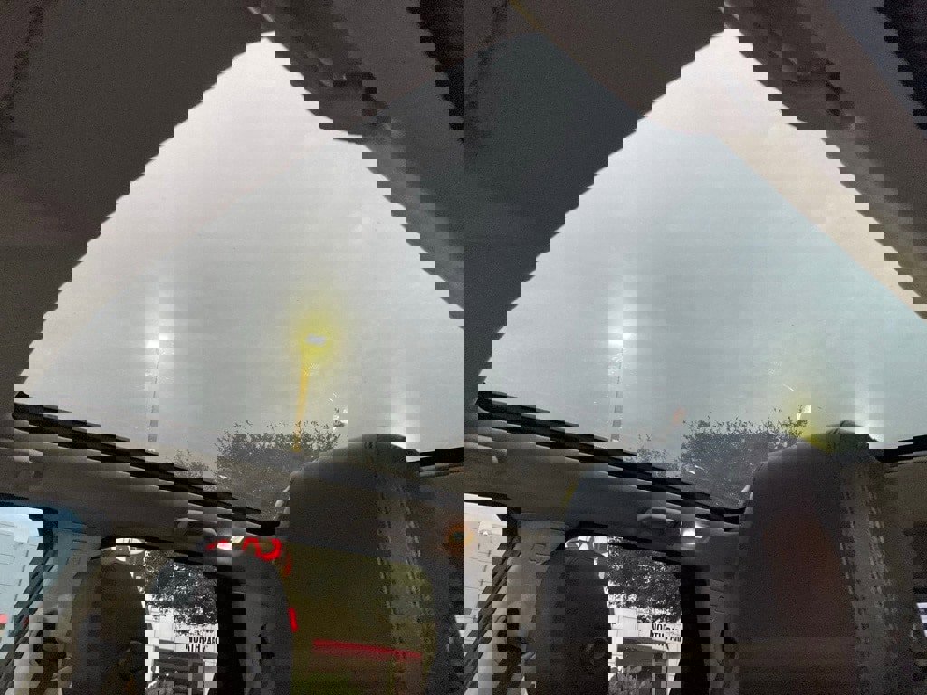 Used 2019 Land Rover Discovery Sport HSE image 14