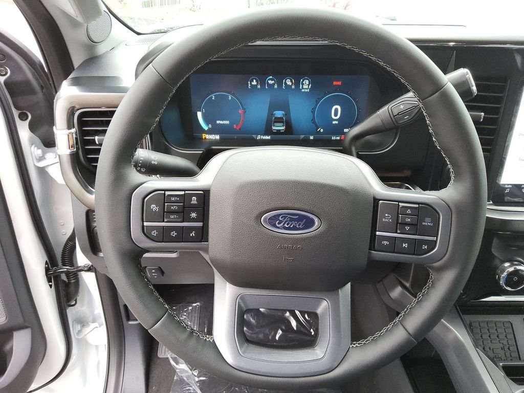 New 2026 Ford F450 Lariat w/ Lariat Ultimate Package AWD/4WD image 9