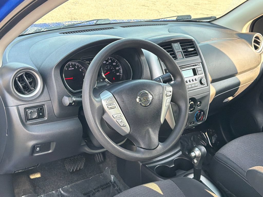 Used 2016 Nissan Versa SV w/ SV Appearance Package FWD image 27