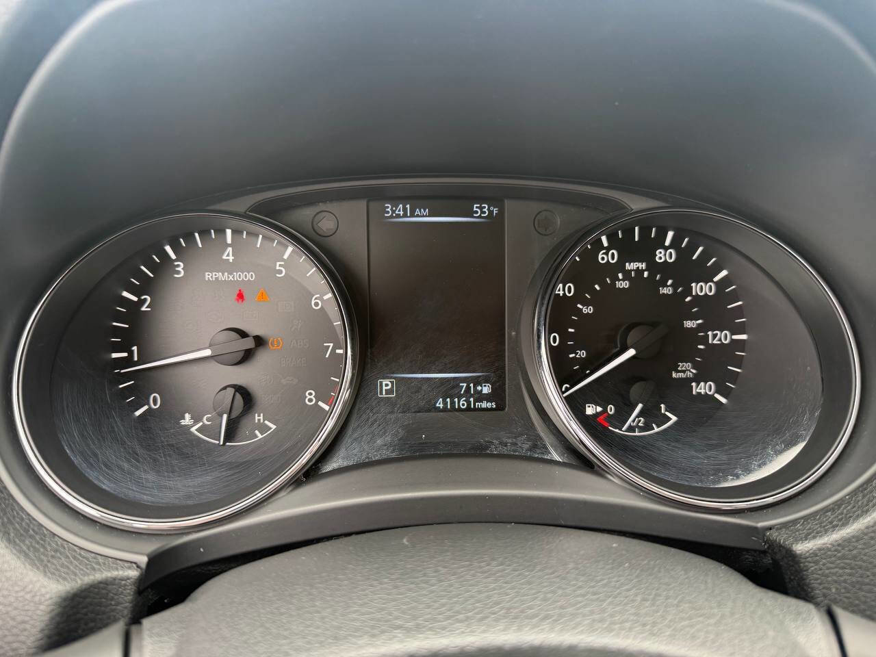 Used 2017 Nissan Rogue SV FWD image 33