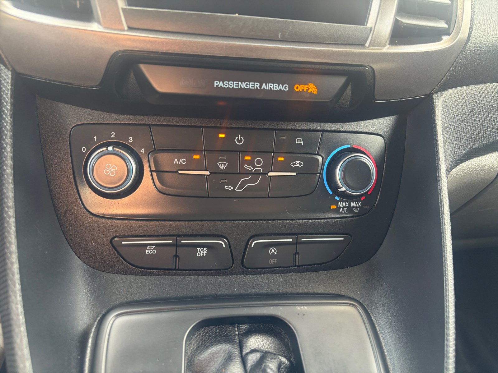 Used 2023 Ford Transit Connect XL FWD image 22