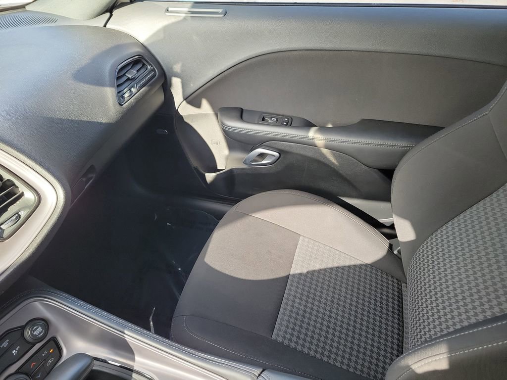 Used 2023 Dodge Challenger R/T image 30