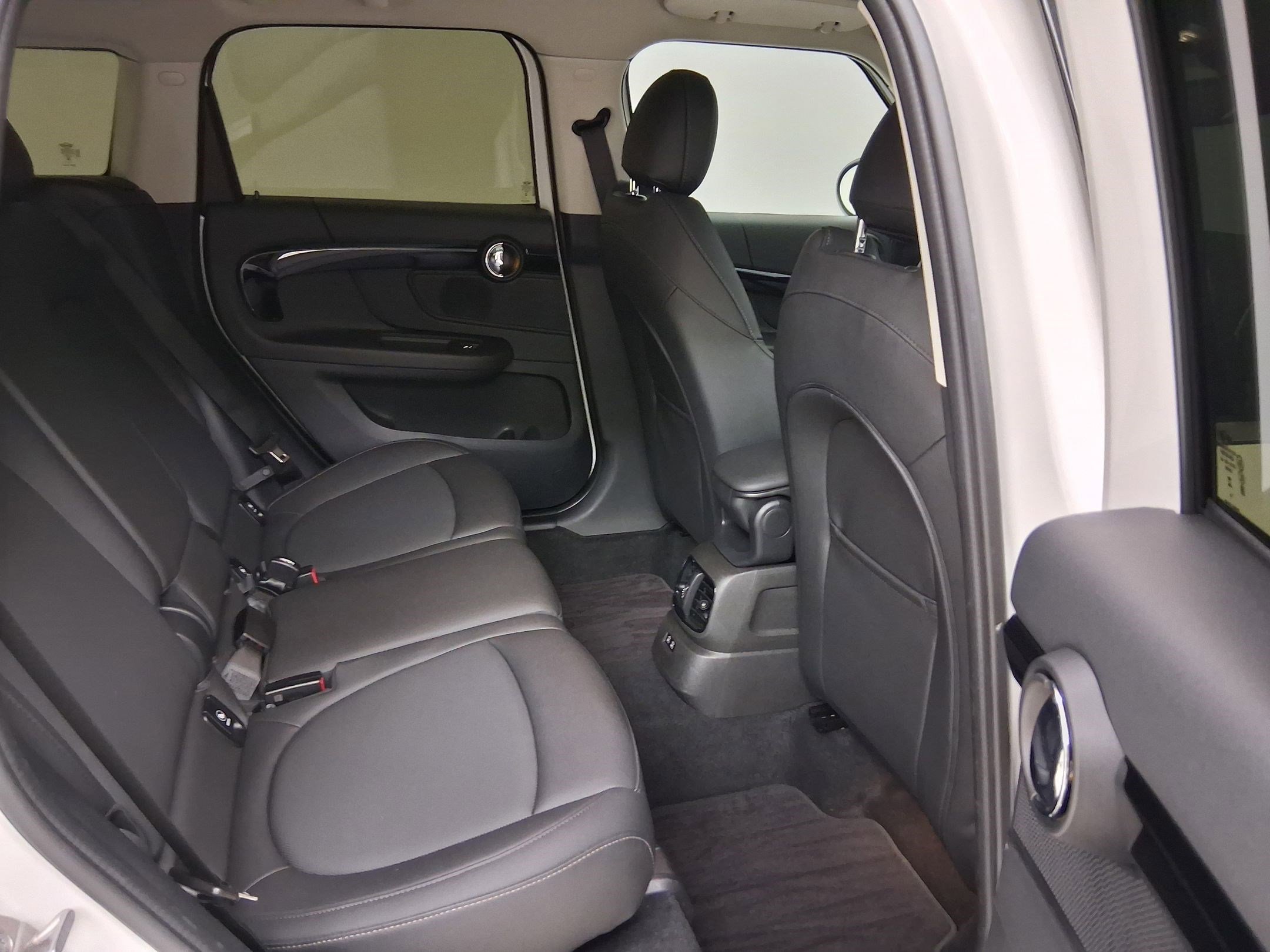 Certified 2024 MINI Cooper Countryman S FWD image 32