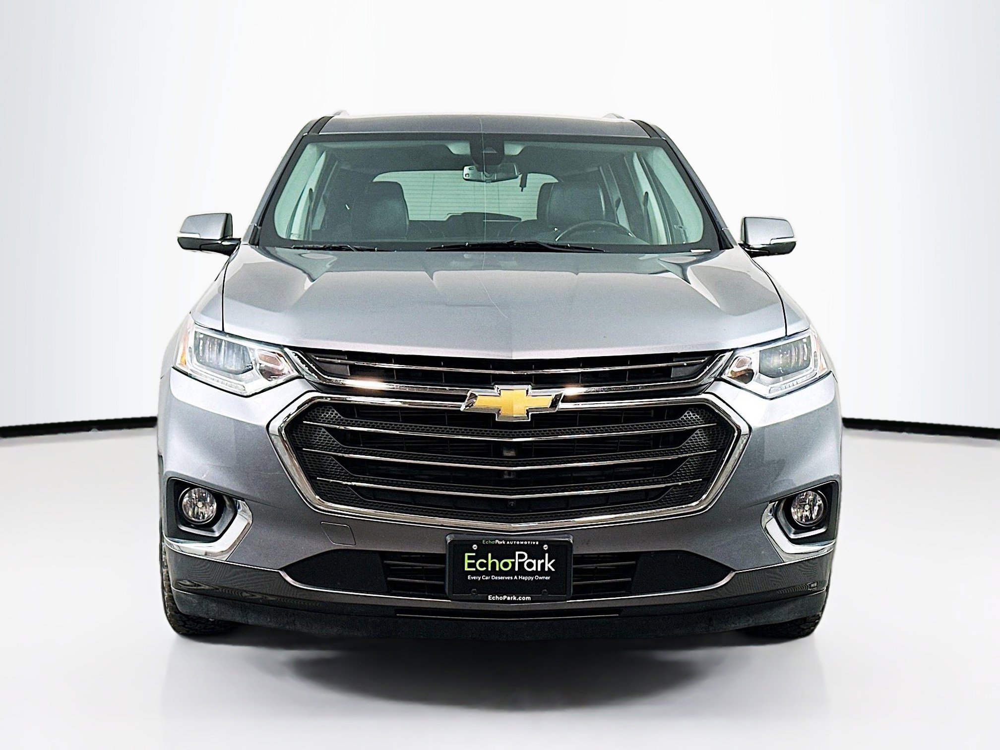 Used 2018 Chevrolet Traverse Premier image 2