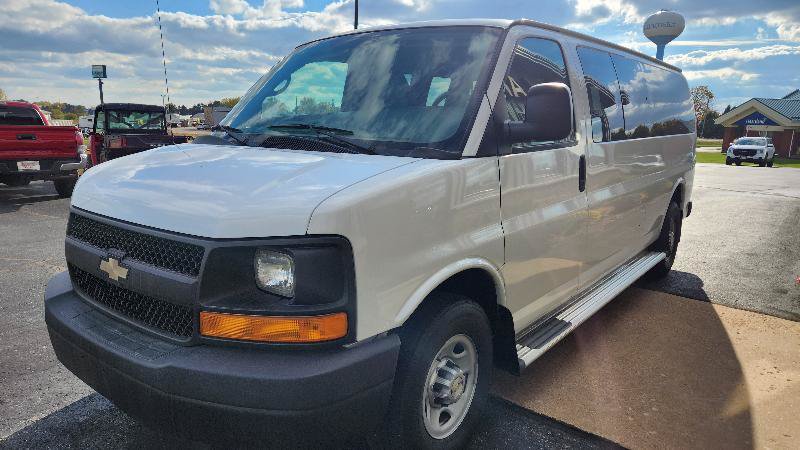 Used 2012 Chevrolet Express 3500 LS w/ Power Package RWD image 3