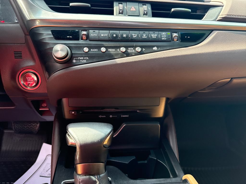 Used 2021 Lexus ES 350 w/ Accessory Package FWD image 21