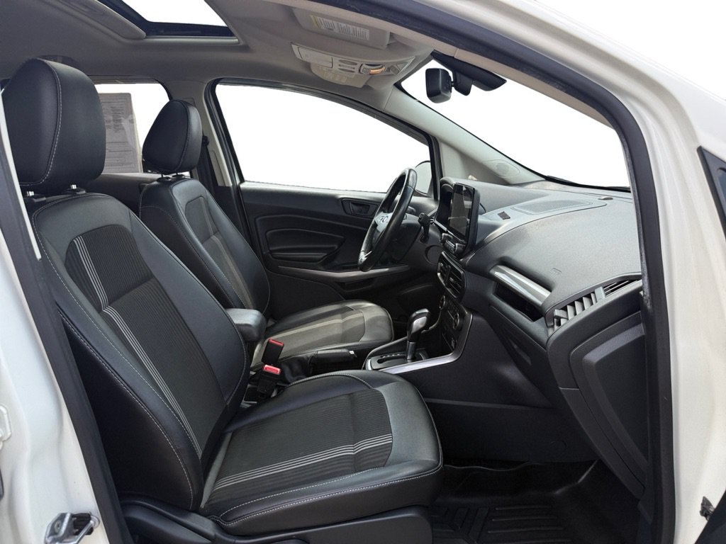 Used 2019 Ford EcoSport SES w/ SES Black Appearance Package AWD/4WD image 12