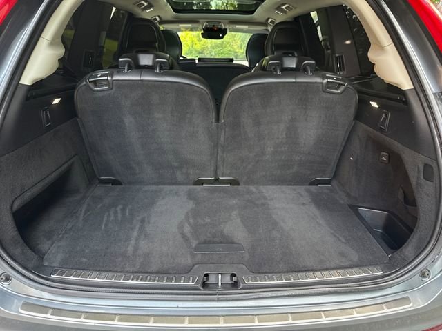 Used 2019 Volvo XC90 T6 Momentum AWD/4WD image 25