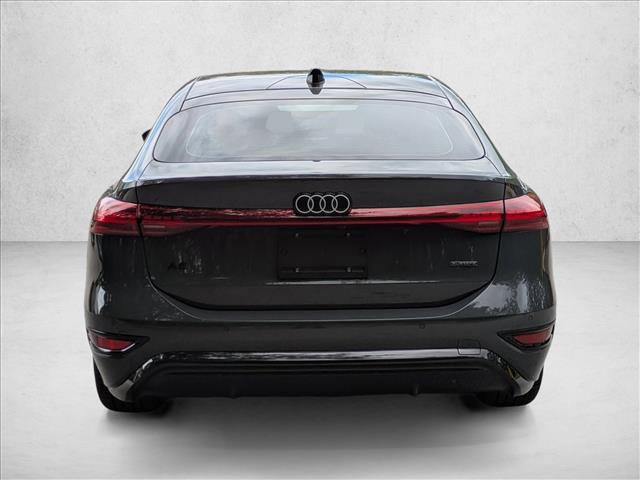 New 2025 Audi A6 e-tron Premium AWD/4WD image 8