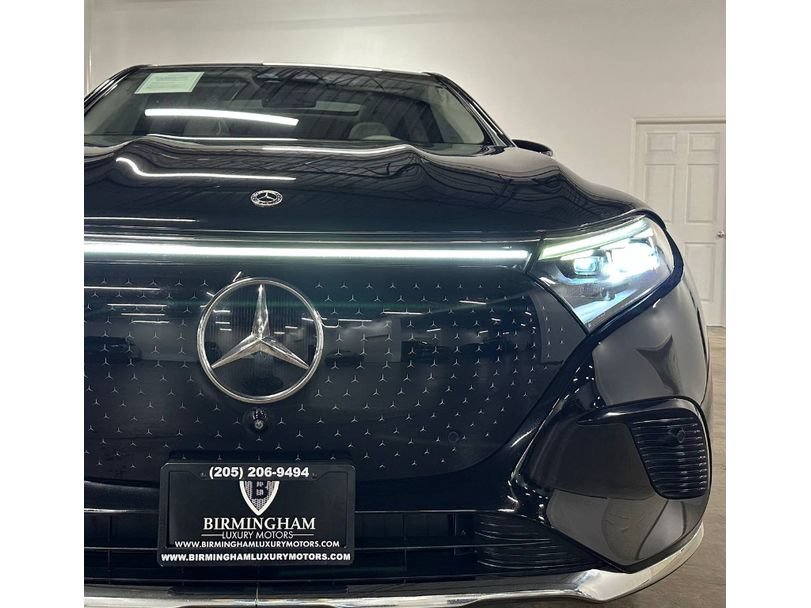 Used 2023 Mercedes-Benz EQS 450+ SUV image 6