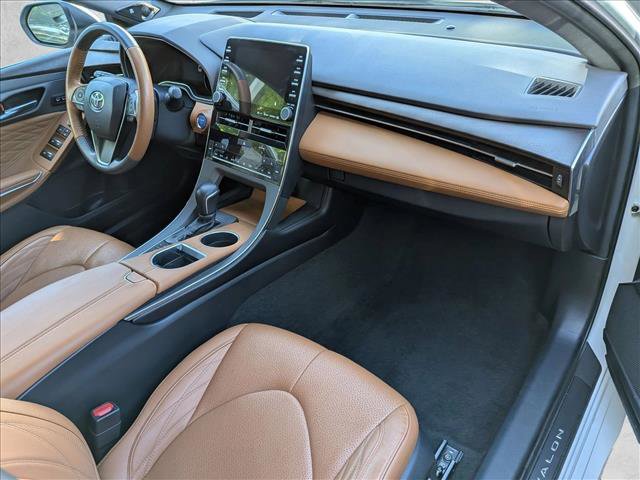 Used 2021 Toyota Avalon Limited w/ Advanced Safety Package image 23