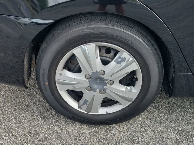 Used 2014 Toyota Camry L FWD image 6