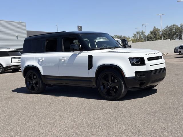 Used 2025 Land Rover Defender 110 X-Dynamic SE AWD/4WD image 5