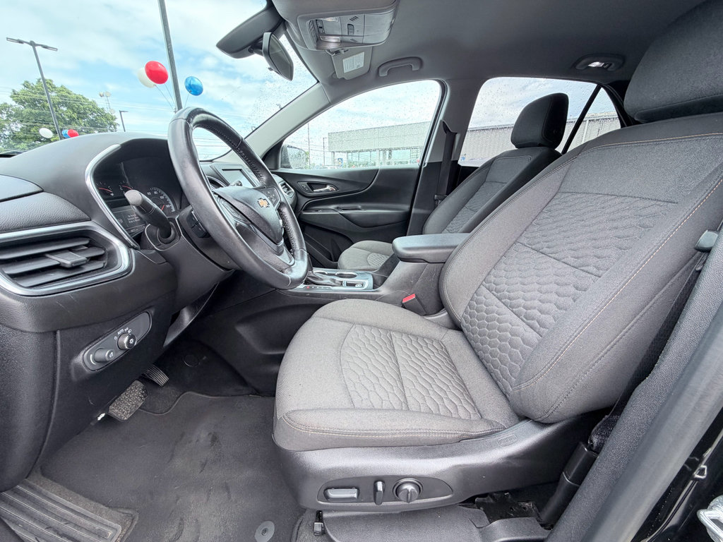 Used 2018 Chevrolet Equinox LT FWD image 20