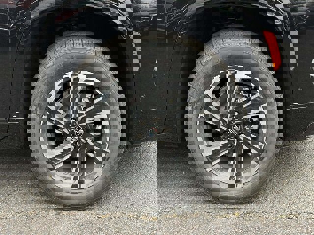 New 2026 Buick Enclave Sport Touring w/ Super Cruise Package image 7