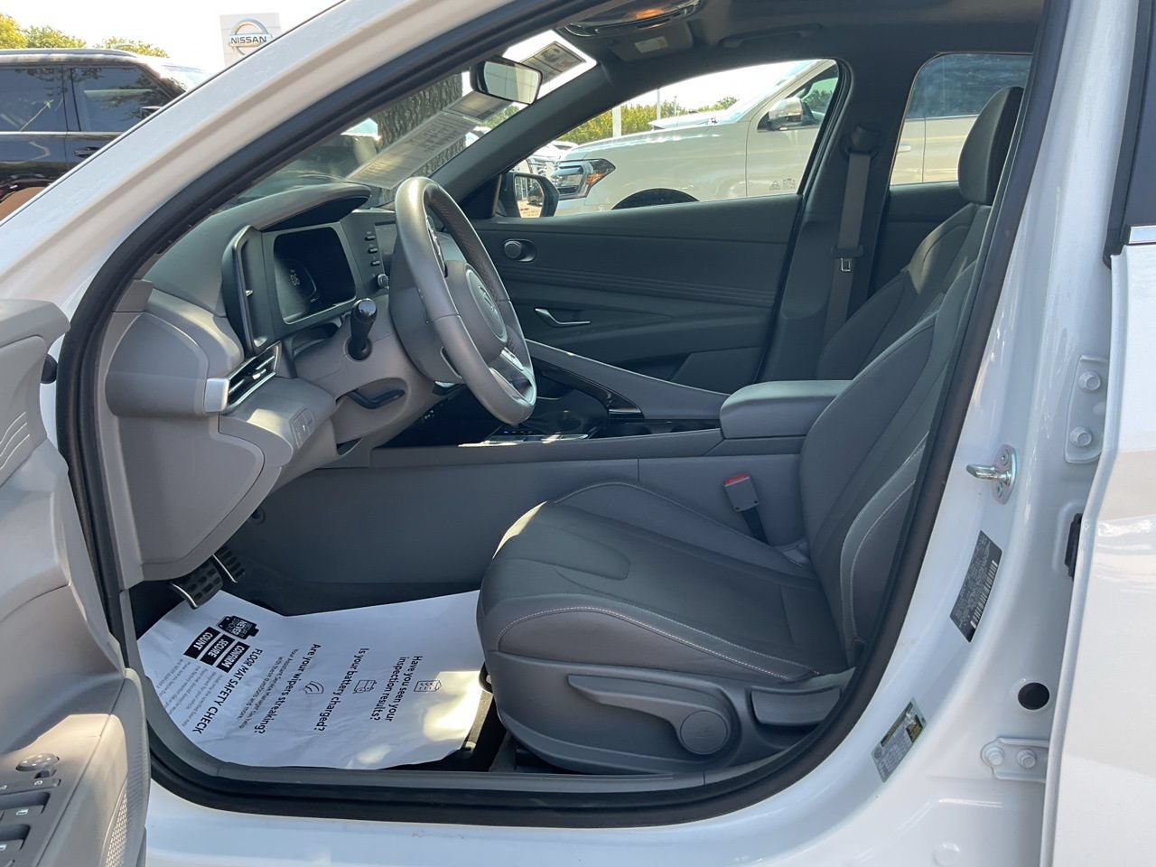 Used 2026 Hyundai Elantra SEL Sport Premium FWD image 8
